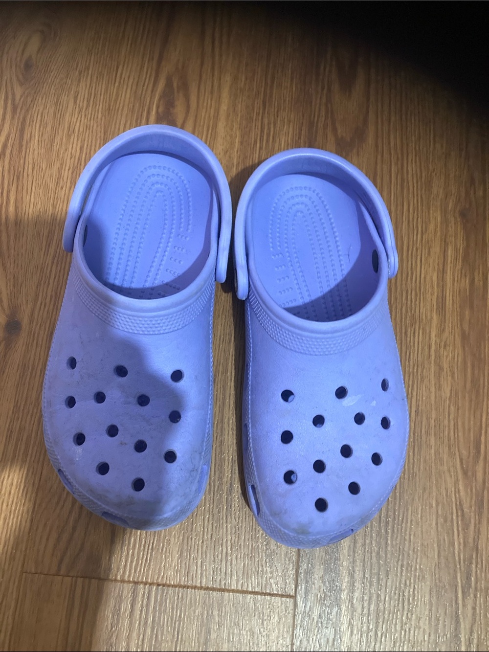 CROCS Women’s size 9Lavender Classic Clog